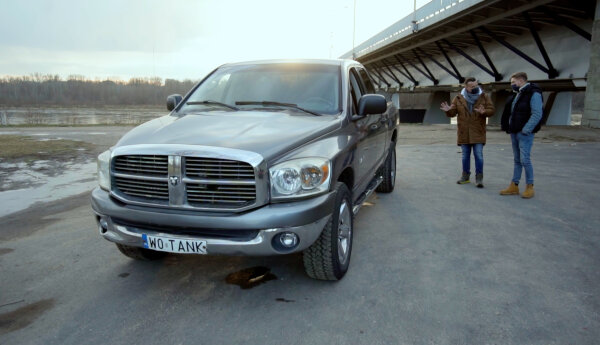 Pickup z V8 do 50 tysięcy